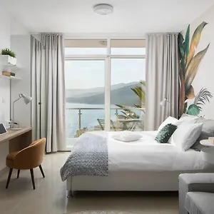 Small With A Big View Apartment