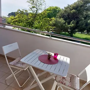 apartman-suzy-pula.pula-hotels.org/