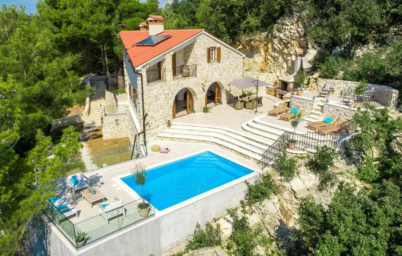 Villa Bogijeva Rabac